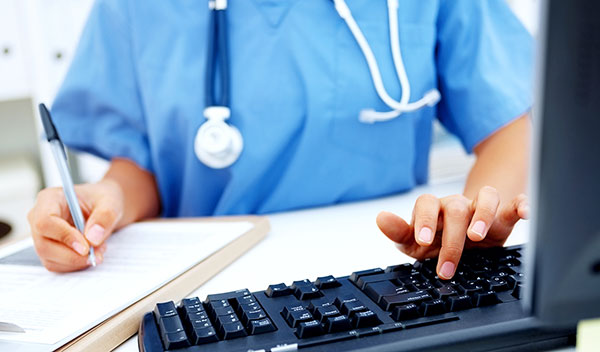 دبلومة إعداد الموازنات للمستشفيات هي برنامج تدريبي شامل يُركّز على تنمية المهارات العملية في مجال التخطيط المالي وإعداد الموازنات التشغيلية والرأسمالية للمستشفيات والمراكز الطبية. تستهدف دورة إعداد الموازنات للمستشفيات المحاسبين والمديرين الماليين والإداريين في القطاع الصحي، وتجمع بين المعرفة النظرية والتطبيقات العملية، ما يجعلها مثالية لتحقيق تحسين شامل في الأداء المالي للمؤسسة الصحية.